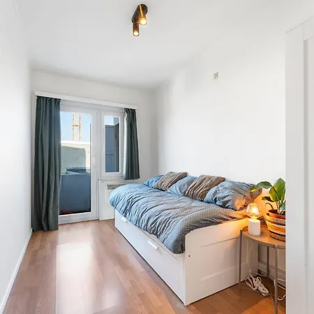 Zonnig, Ruim Op A+ Locatie! * オステンド