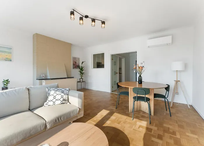 Διαμέρισμα Zonnig, Ruim Op A+ Locatie!